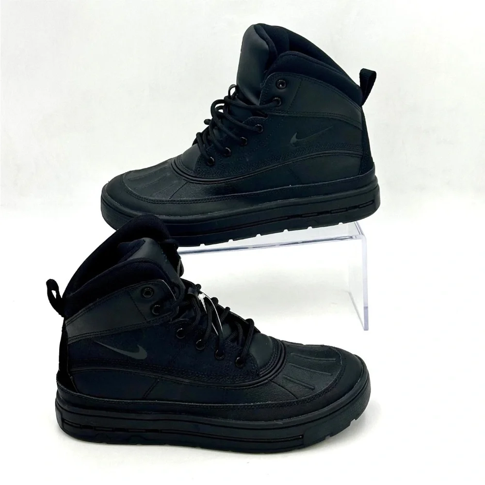 Nike ACG Boots Youth Size 5Y Black Winter Duck Boot Non-Marking 524872-004